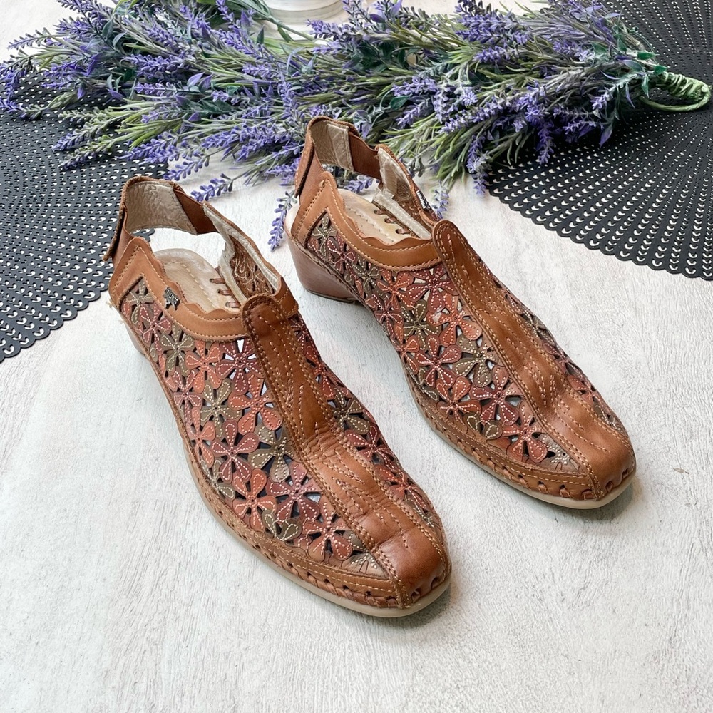 Pikolinos Sandals 🤎 - Picture 2 of 8